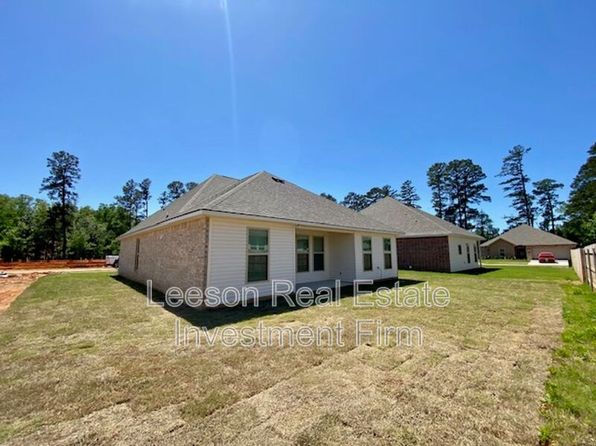 421 Zinfandel Pl, Haughton, LA 71037