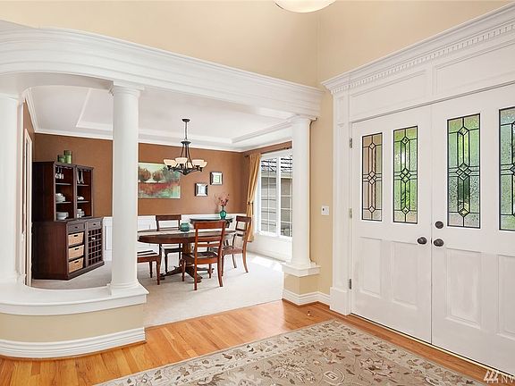 4th image of 26816 SE 22nd Way