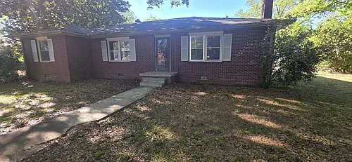 103 E Fredericks St Photo 1