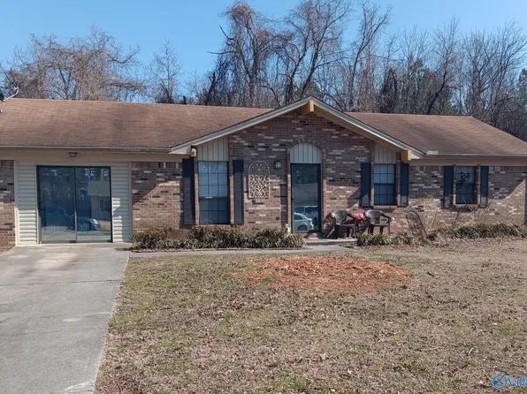 1702 Wilshire Ave SW, Decatur, AL 35603