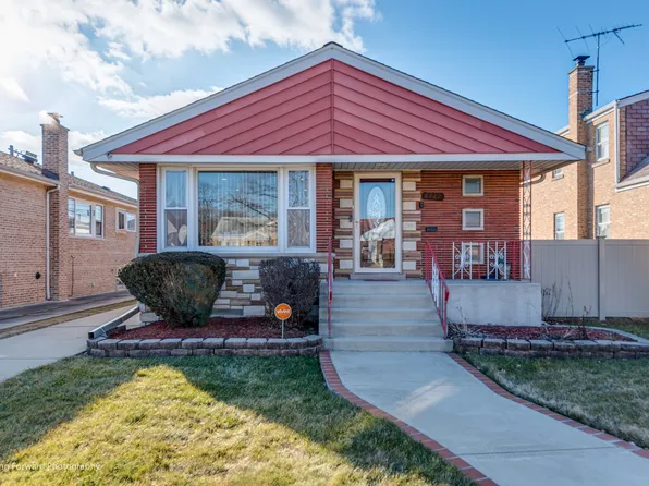 8222 S California Ave, Chicago, IL 60652