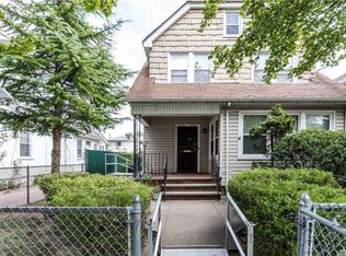 100-23 199th St, Hollis, NY 11423