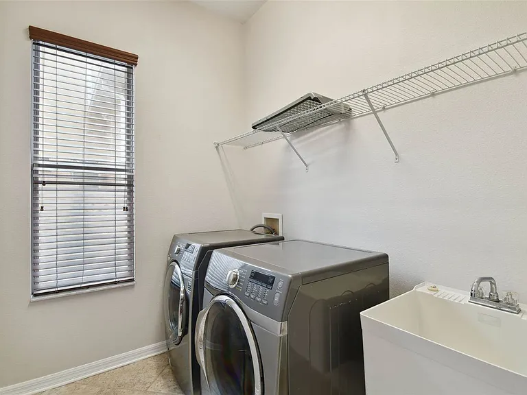 27806 Autumn Breeze Cir — Photo 40