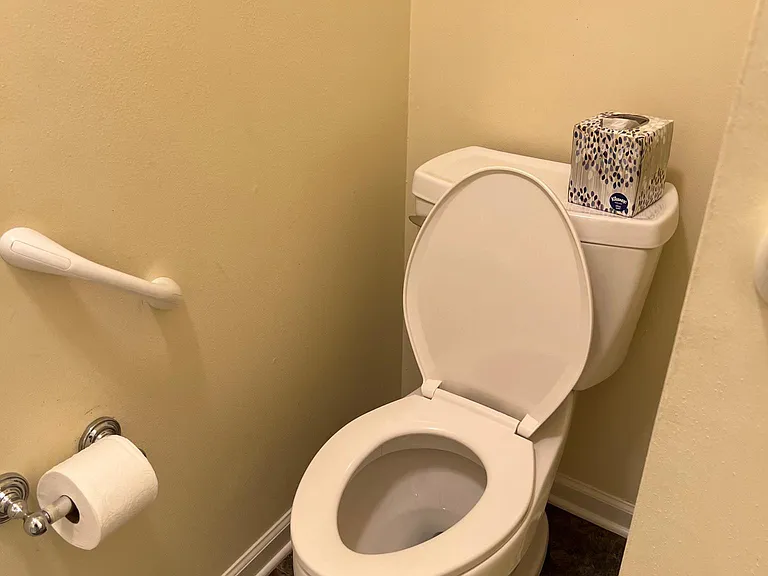 8311 Poplar Grove Cir — Photo 21