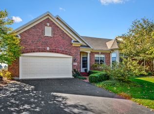 4715 Coyote Lakes Cir, Lake In The Hills, IL 60156