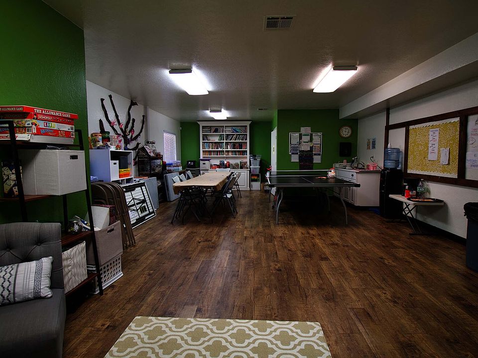 1st image of 200 S Linden Ave #976236