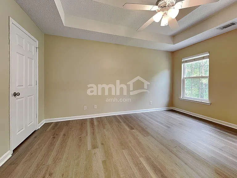 57 Springwater Dr — Photo 9