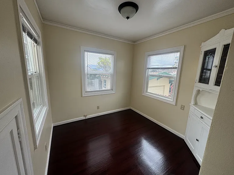 640 Alabama St — Photo 12