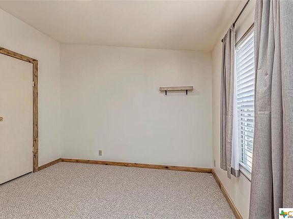 4th image of 66 Lake Forest Dr