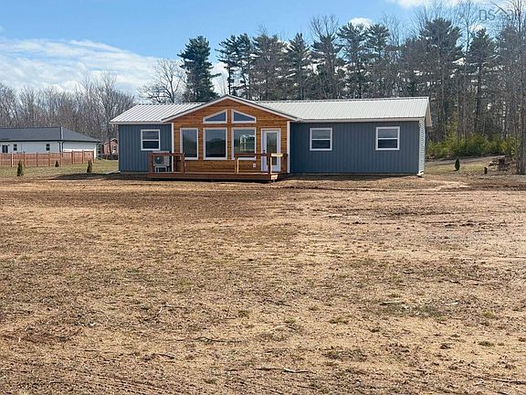 5th image of 668 Whitman Rd