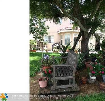 2nd image of 7293 Davit Cir