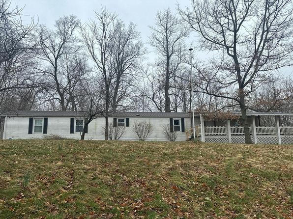 10006 Bethsaida Church Rd, New Harmony, IN 47631