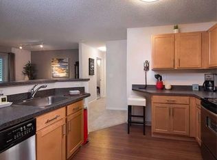 111 Arboretum Way, Burlington, MA 01803