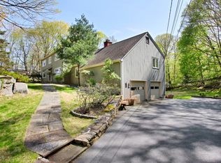 14 Hilton Heath, Cos Cob, CT 06807