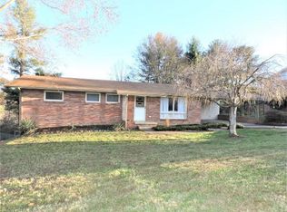 409 Merman Rd, Kingsport, TN 37663