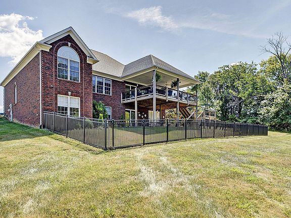 4th image of 285 Inglenook Dr