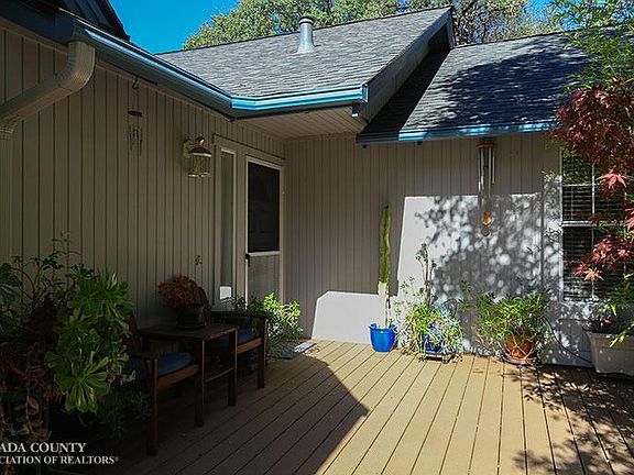 2nd image of 17676 Chaparral Dr