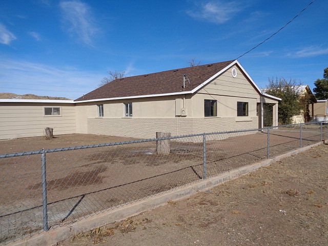 1st image of 1305 E Avenue H