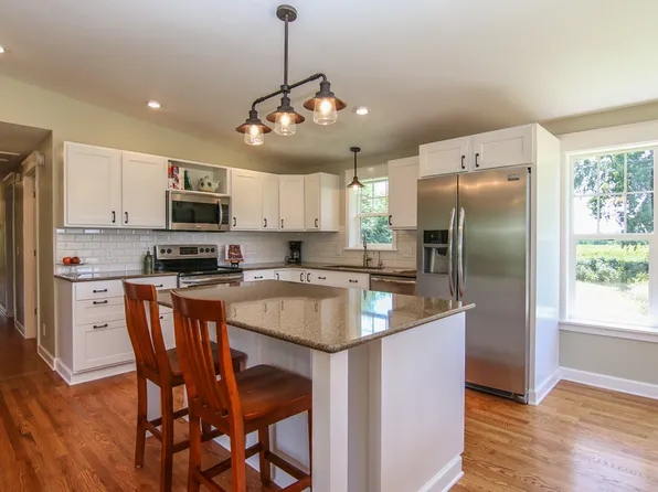 295 County Highway Bb, Marshall, WI 53559