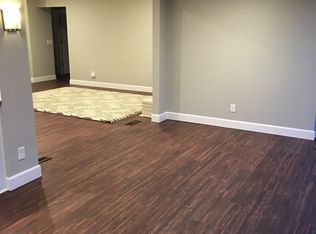3225 Oakcrest Dr NW, Salem, OR 97304