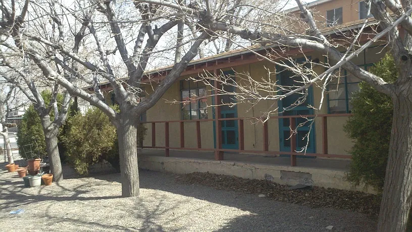 Building Photo - 1816