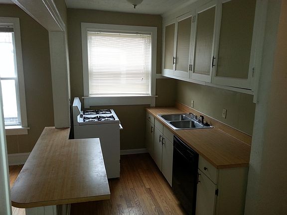 4th image of 4940 Mardel Ave APT 2E