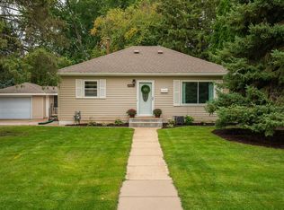 8524 Aldrich Ave S, Bloomington, MN 55420