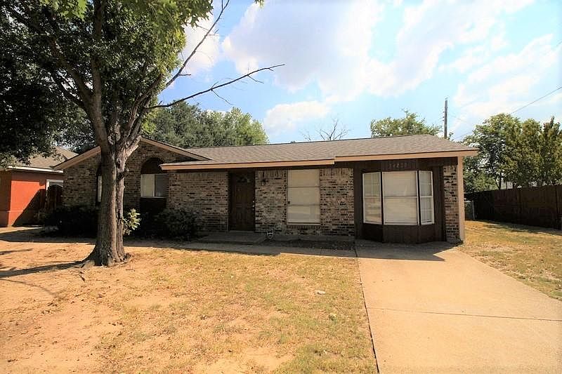 1st image of 14202 Carla Dr