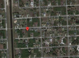 3011 26th St SW, Lehigh Acres, FL 33971