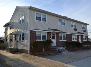 28 N Coolidge Ave #A, Margate City, NJ 08402