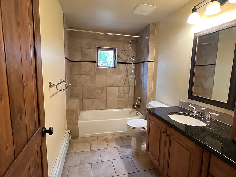 818 W Manhattan Ave #B — Photo 8