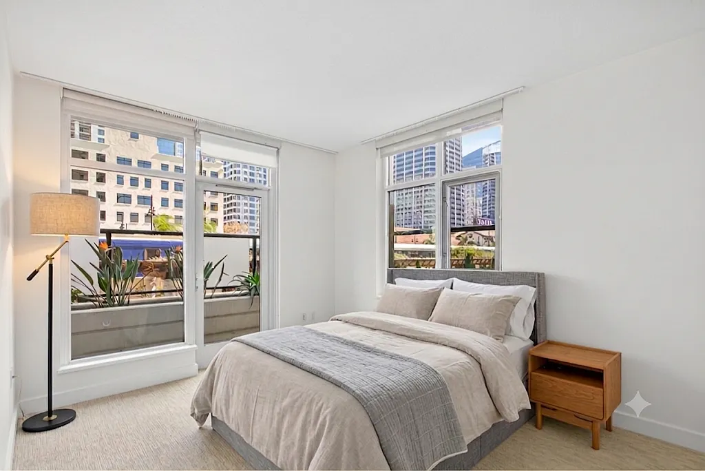 1 bed, $4,600 — Photo 1