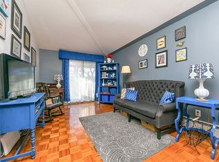 544 88th St APT 3R, Brooklyn, NY 11209