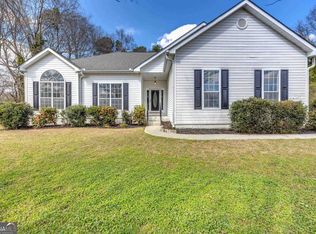 947 Century Oak Dr, Winder, GA 30680