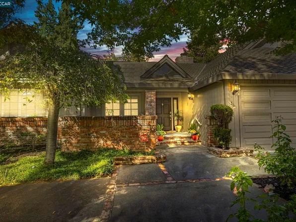301 Red Maple Dr, Danville, CA 94506
