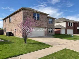 809 Blue Sky Dr, Arlington, TX 76002