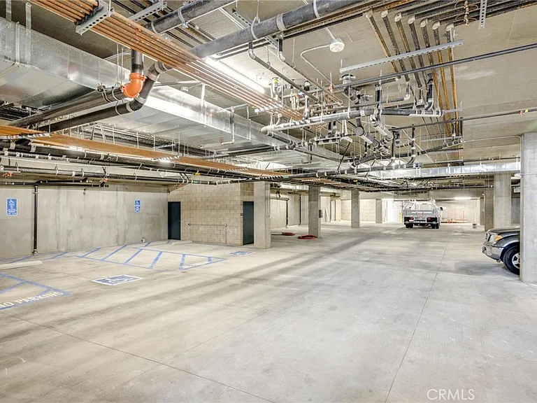 14526 Hartland St #103 — Photo 15