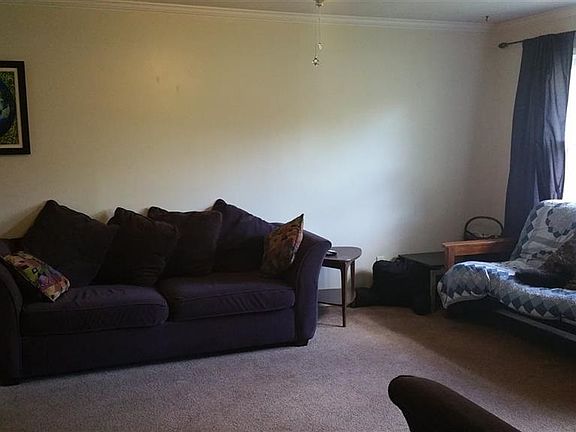 3rd image of 20329 Topaz St