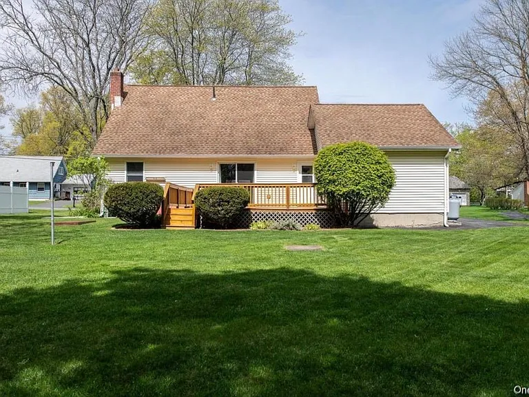34 Appletree Dr — Photo 11