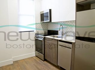 20 Peterborough St #15, Boston, MA 02215