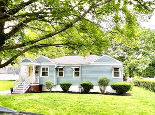 3 Rosewood Dr, Worcester, MA 01602