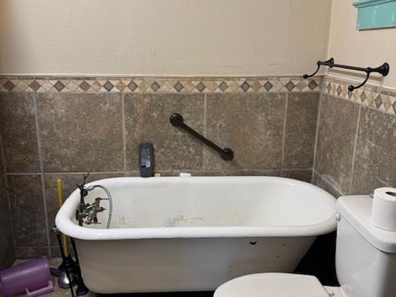 5th image of 58055 Labauve Ave