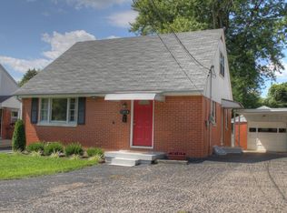 1519 McTavish Dr, Clarksville, IN 47129