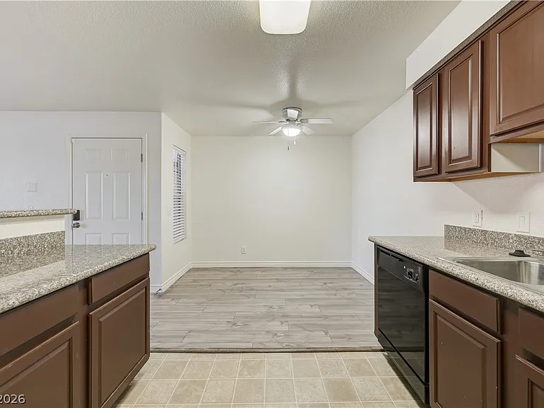 2606 S Durango Dr #248 — Photo 14