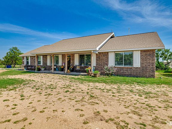 2nd image of 12423 S Us Highway 277