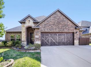 2400 Sabine Cir, Royse City, TX 75189