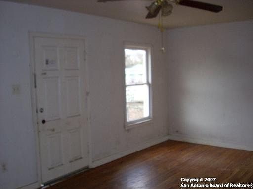 2nd image of 740 VENICE ST