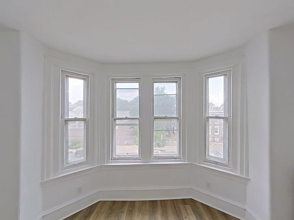 4th image of 5012 Old York Rd #2
