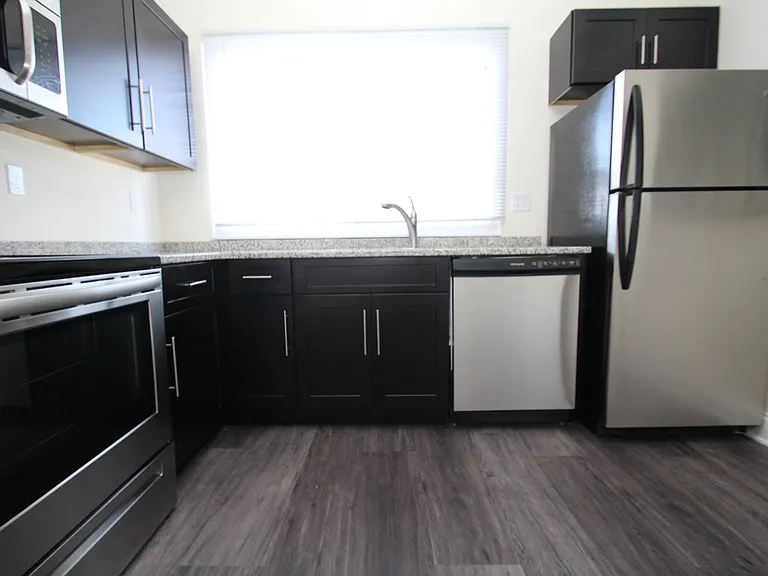 204 Flax Hill LLC — Photo 8