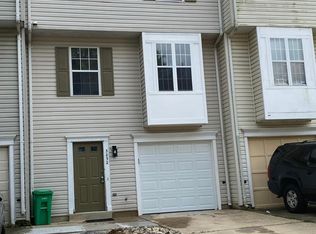 3232 Forest Run Dr, District Heights, MD 20747